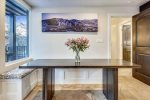 Dining - Aspen - Fifth Avenue 2 - 3 Bedroom